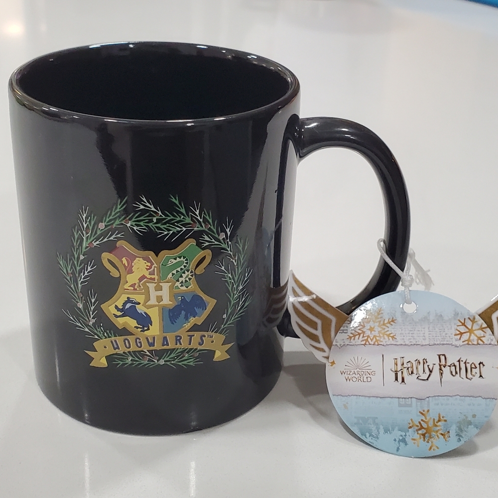 Hogwarts coffee/tea mug/cup by Modern Gourmet Foods NWT